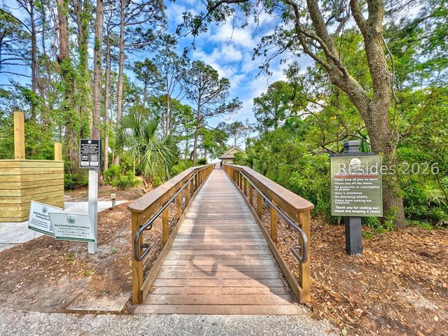 83 Sandcastle Ct, Hilton Head Island, SC 29928