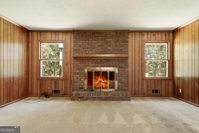 9036 Highway 72 W, Hull, GA 30646