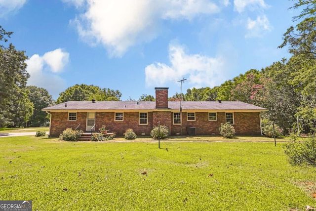 9036 Highway 72 W, Hull, GA 30646