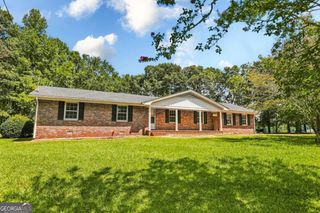 9036 Highway 72 W, Hull, GA 30646