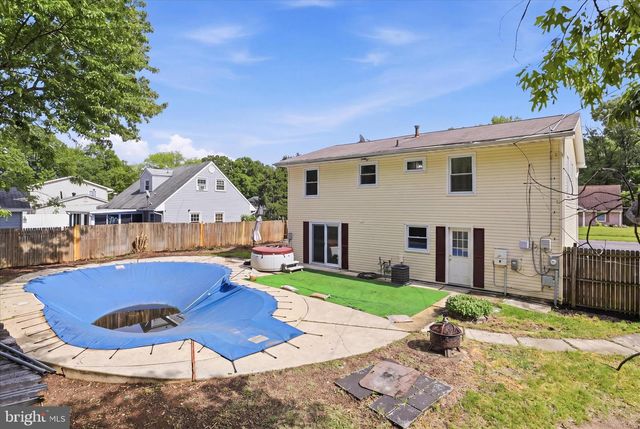 818 COPLEY AVE, Waldorf, MD 20602