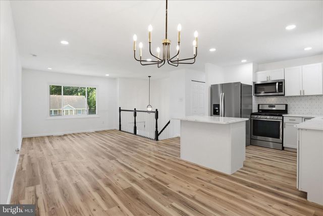 818 COPLEY AVE, Waldorf, MD 20602