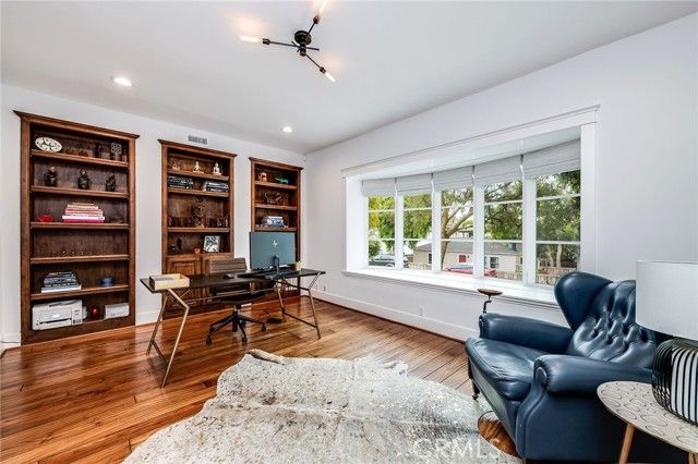 755 31st, Manhattan Beach, CA 90266