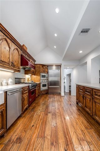 755 31st, Manhattan Beach, CA 90266