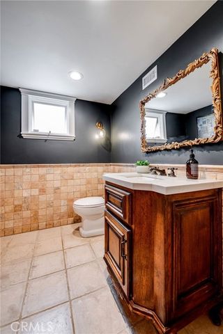 755 31st, Manhattan Beach, CA 90266