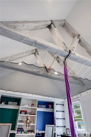 755 31st, Manhattan Beach, CA 90266