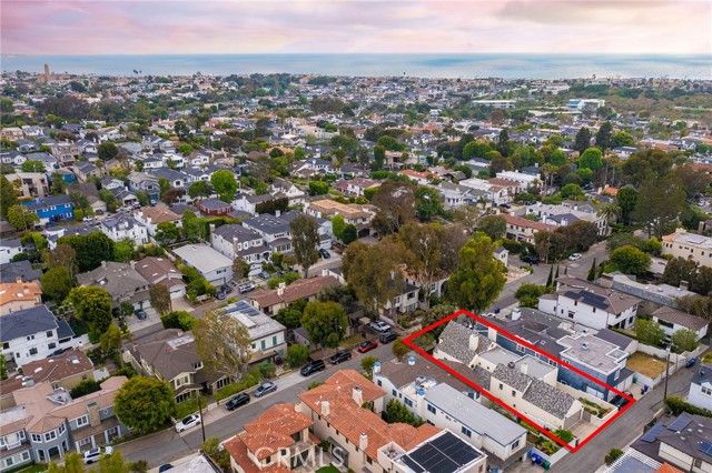 755 31st, Manhattan Beach, CA 90266