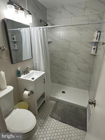 8754 SIGNAL HILL RD, Manassas, VA 20110