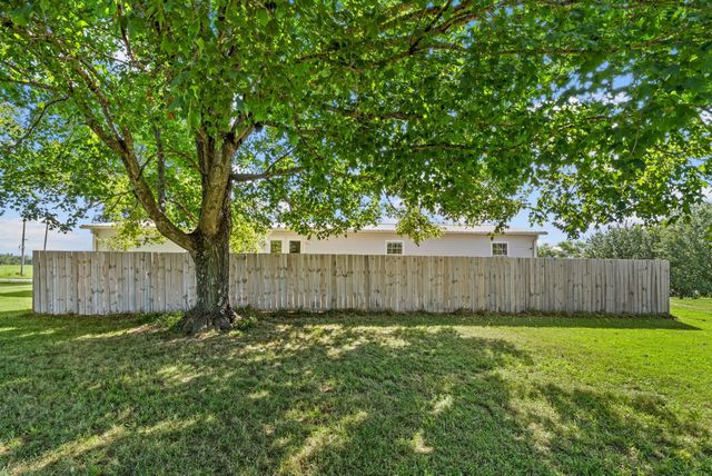 5005 Highway 49, W, Vanleer, TN 37181