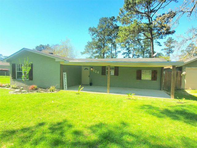 104 Sweet Gum, Village Mills, TX 77663