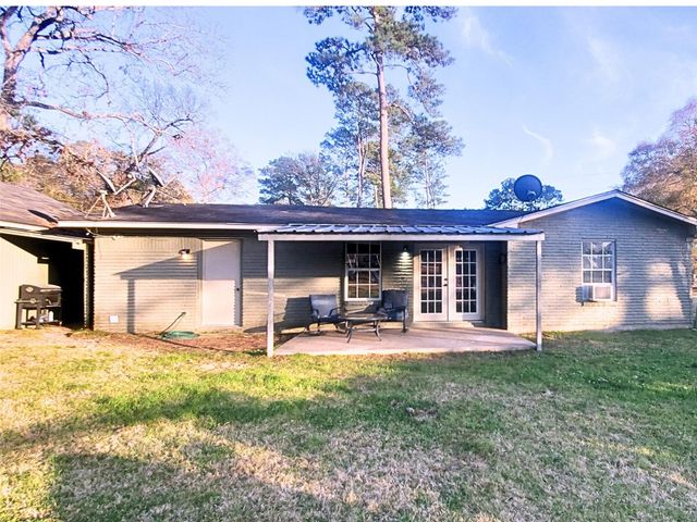 104 Sweet Gum, Village Mills, TX 77663