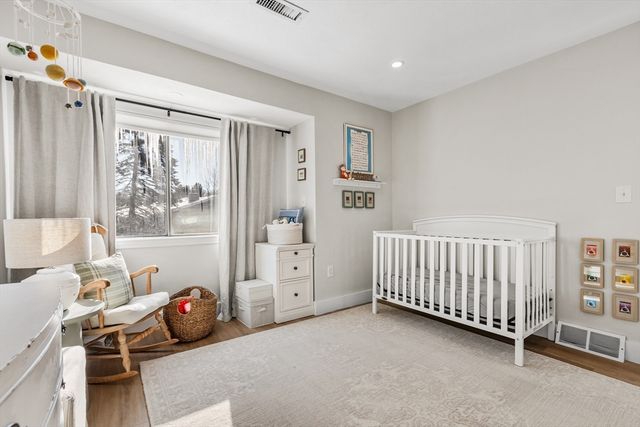 23 Tamarack Ln 23, Peabody, MA 01960