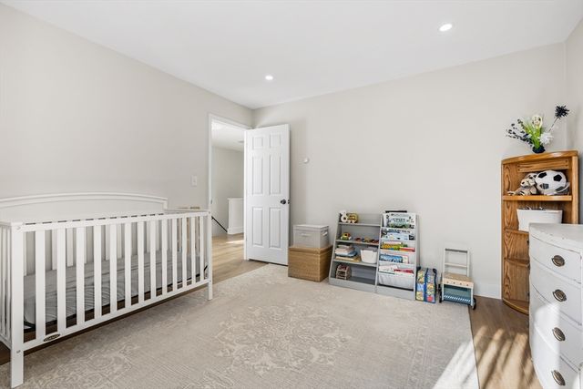 23 Tamarack Ln 23, Peabody, MA 01960