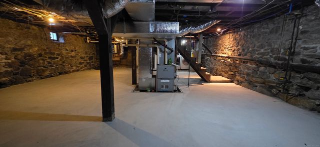 224 Pomfret Street, Putnam, CT 06260