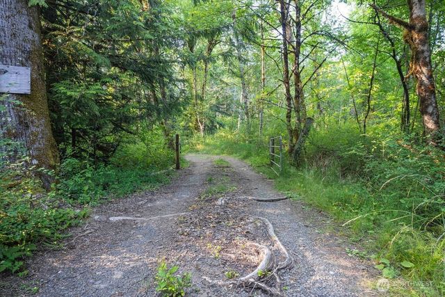 1952 E Agate Road, Shelton, WA 98584