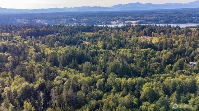 1952 E Agate Road, Shelton, WA 98584