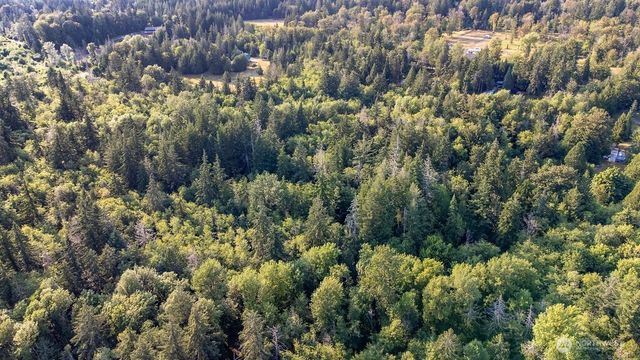 1952 E Agate Road, Shelton, WA 98584