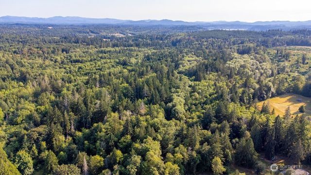 1952 E Agate Road, Shelton, WA 98584