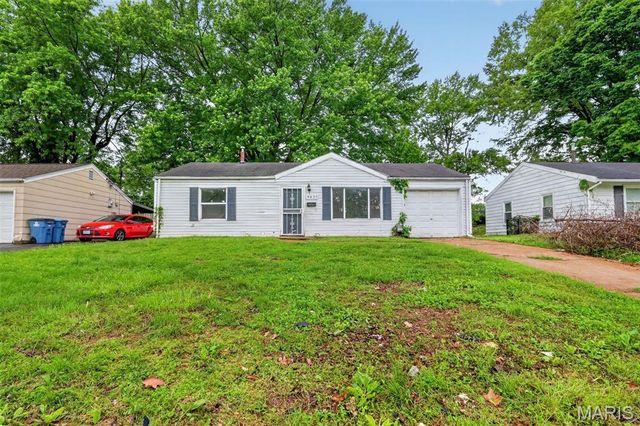 9827 Lorna Lane, St Louis, MO 63136