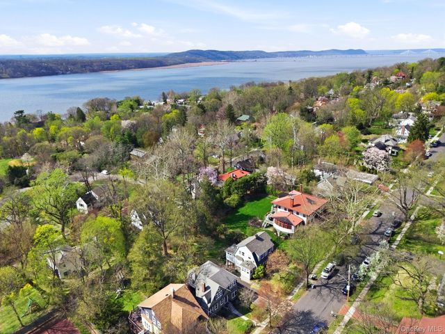 65 Euclid Avenue, Hastings-on-hudson, NY 10706