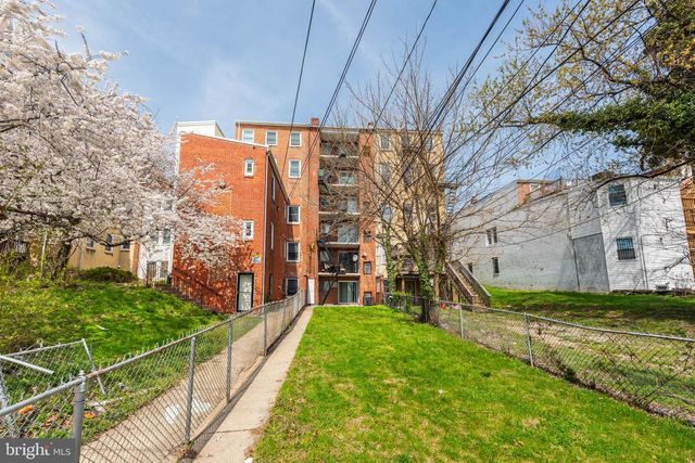 1911 W BALTIMORE ST, Baltimore, MD 21223