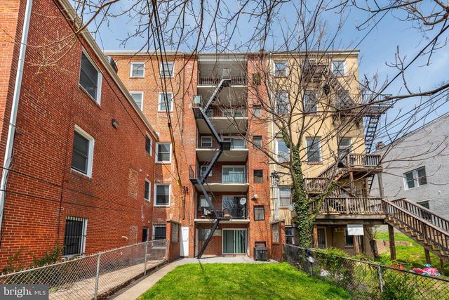 1911 W BALTIMORE ST, Baltimore, MD 21223