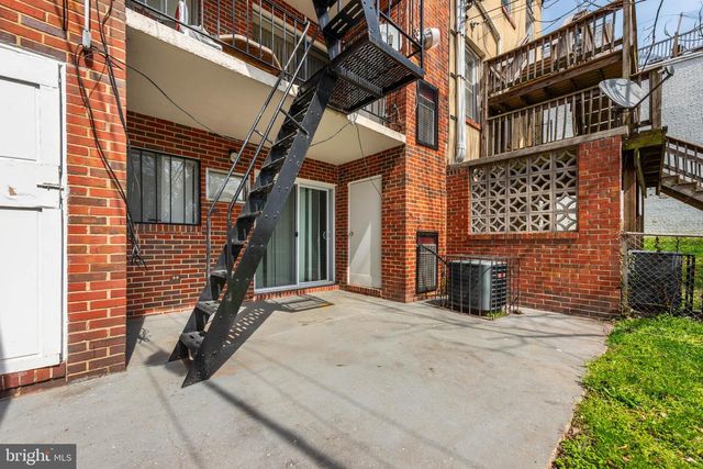 1911 W BALTIMORE ST, Baltimore, MD 21223