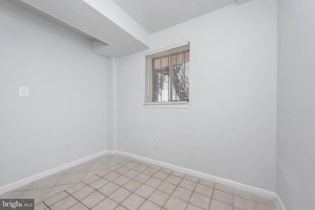 1911 W BALTIMORE ST, Baltimore, MD 21223