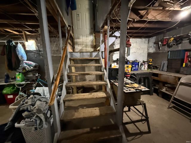 127 N 9TH Street, Decatur, IN 46733