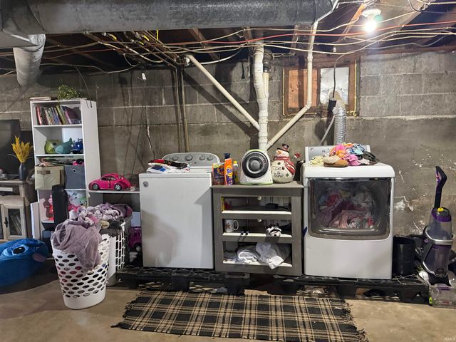 127 N 9TH Street, Decatur, IN 46733