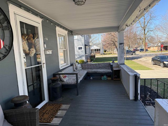 127 N 9TH Street, Decatur, IN 46733