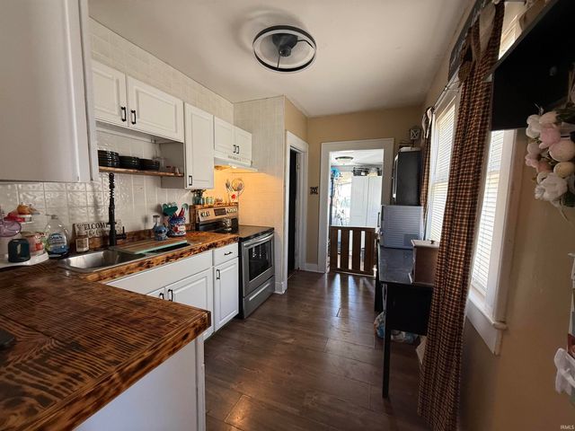 127 N 9TH Street, Decatur, IN 46733