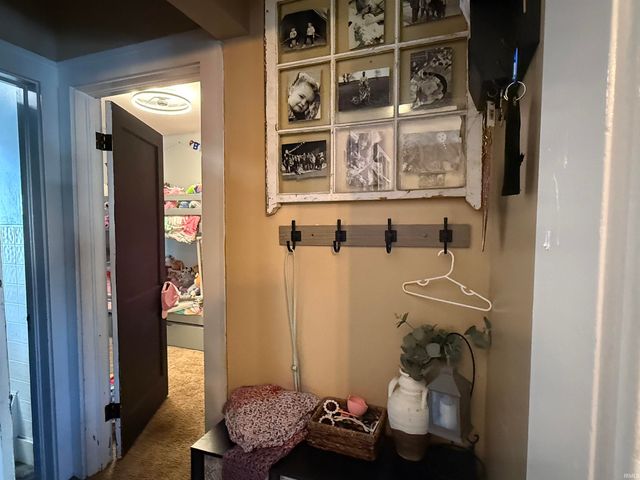 127 N 9TH Street, Decatur, IN 46733