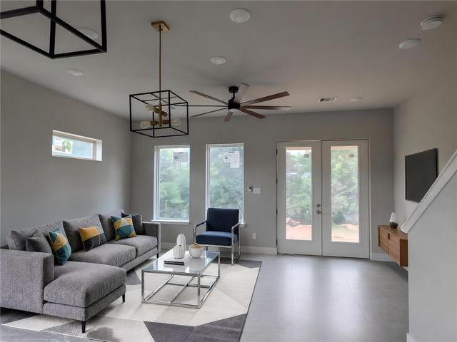 4720 Hare Street, Houston, TX 77020