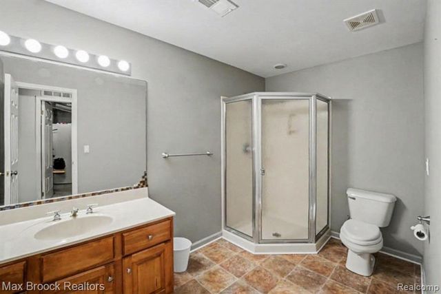 6510 Scenic Pines Court, Clarkston, MI 48346