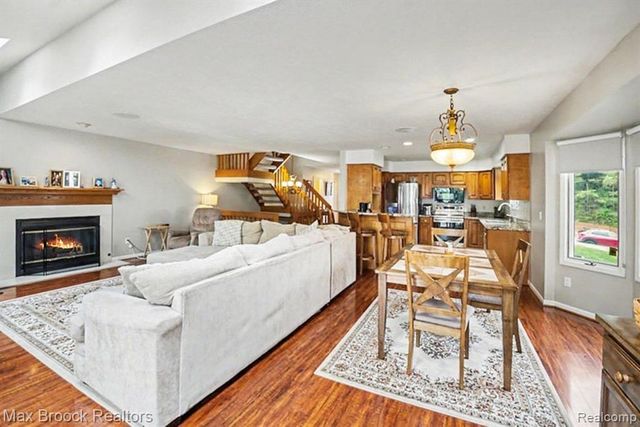 6510 Scenic Pines Court, Clarkston, MI 48346