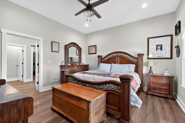 400 Stringtown Road, Corinth, KY 41010