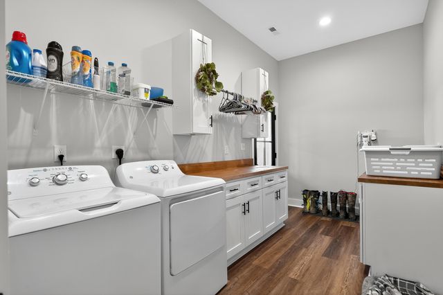 400 Stringtown Road, Corinth, KY 41010