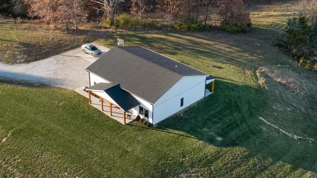 400 Stringtown Road, Corinth, KY 41010