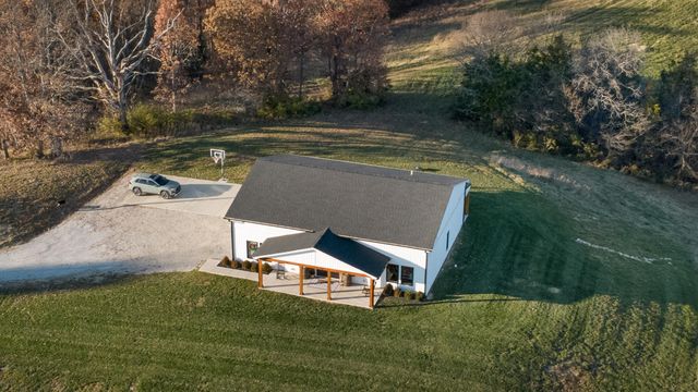 400 Stringtown Road, Corinth, KY 41010