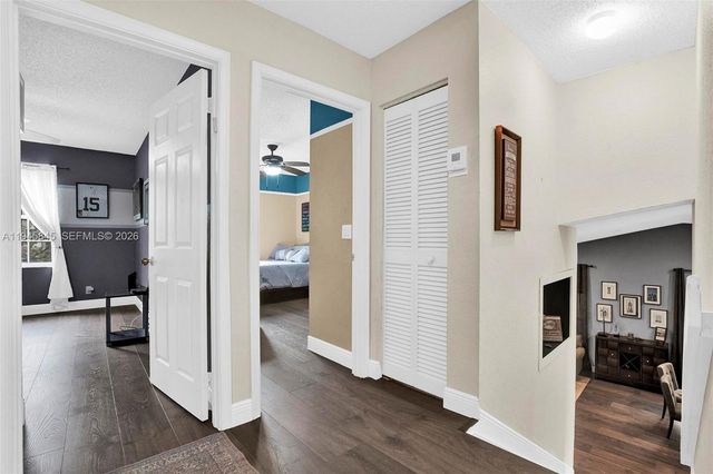 18071 Clear Brook Cir, Boca Raton, FL 33498