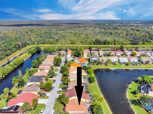 18071 Clear Brook Cir, Boca Raton, FL 33498