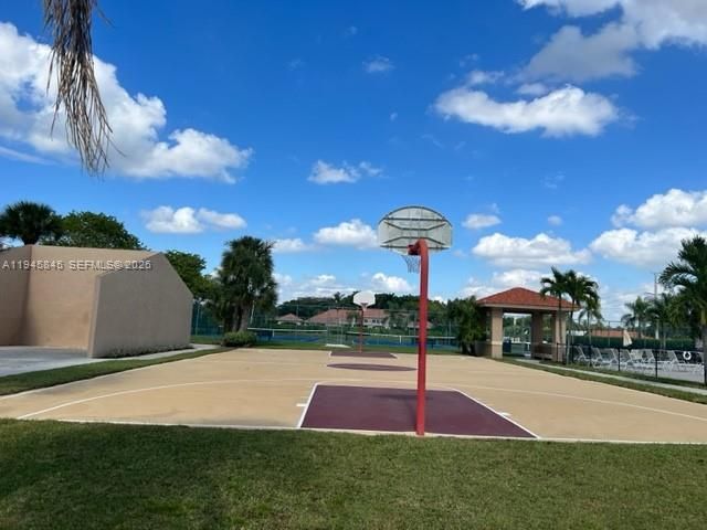 18071 Clear Brook Cir, Boca Raton, FL 33498