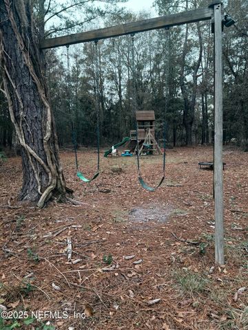 23216 NE 35TH Avenue, Melrose, FL 32666