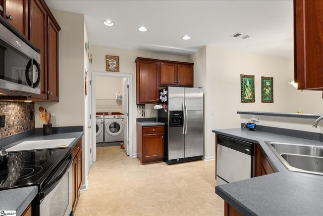 152 Pendock Lane, Piedmont, SC 29669