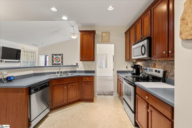 152 Pendock Lane, Piedmont, SC 29669