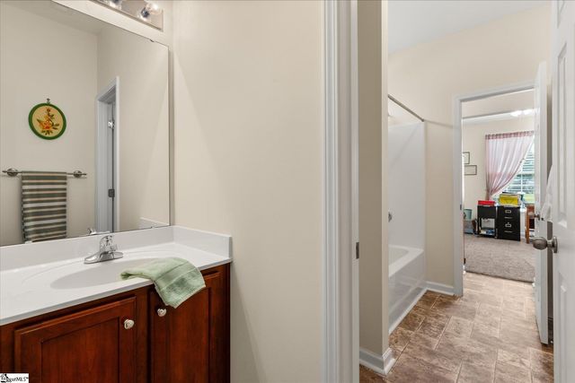 152 Pendock Lane, Piedmont, SC 29669