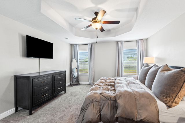 2423 Spur Lane, Gulf Breeze, FL 32563