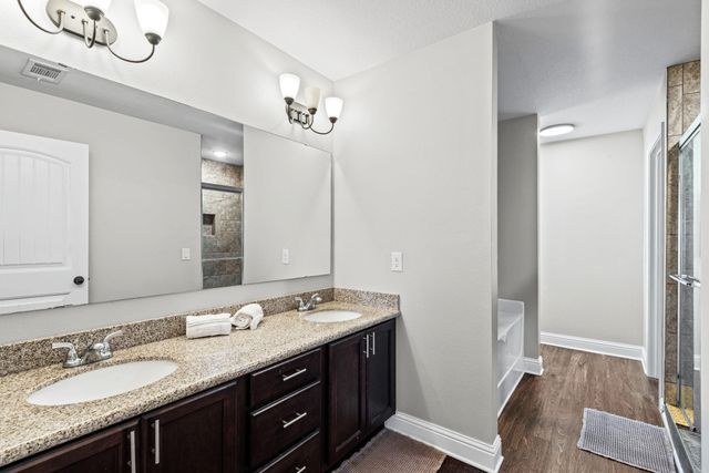 2423 Spur Lane, Gulf Breeze, FL 32563