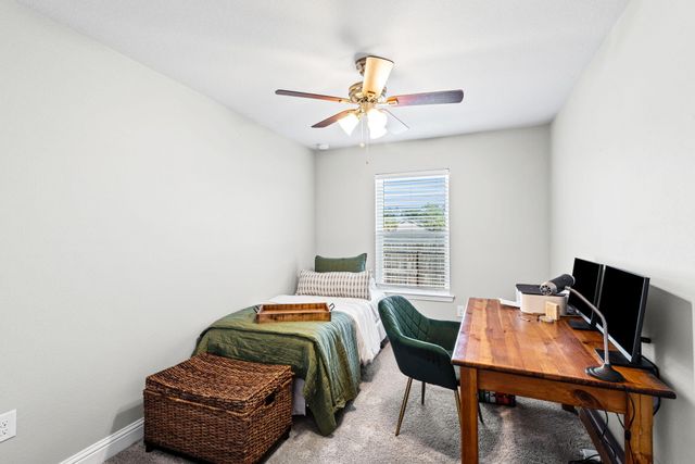 2423 Spur Lane, Gulf Breeze, FL 32563